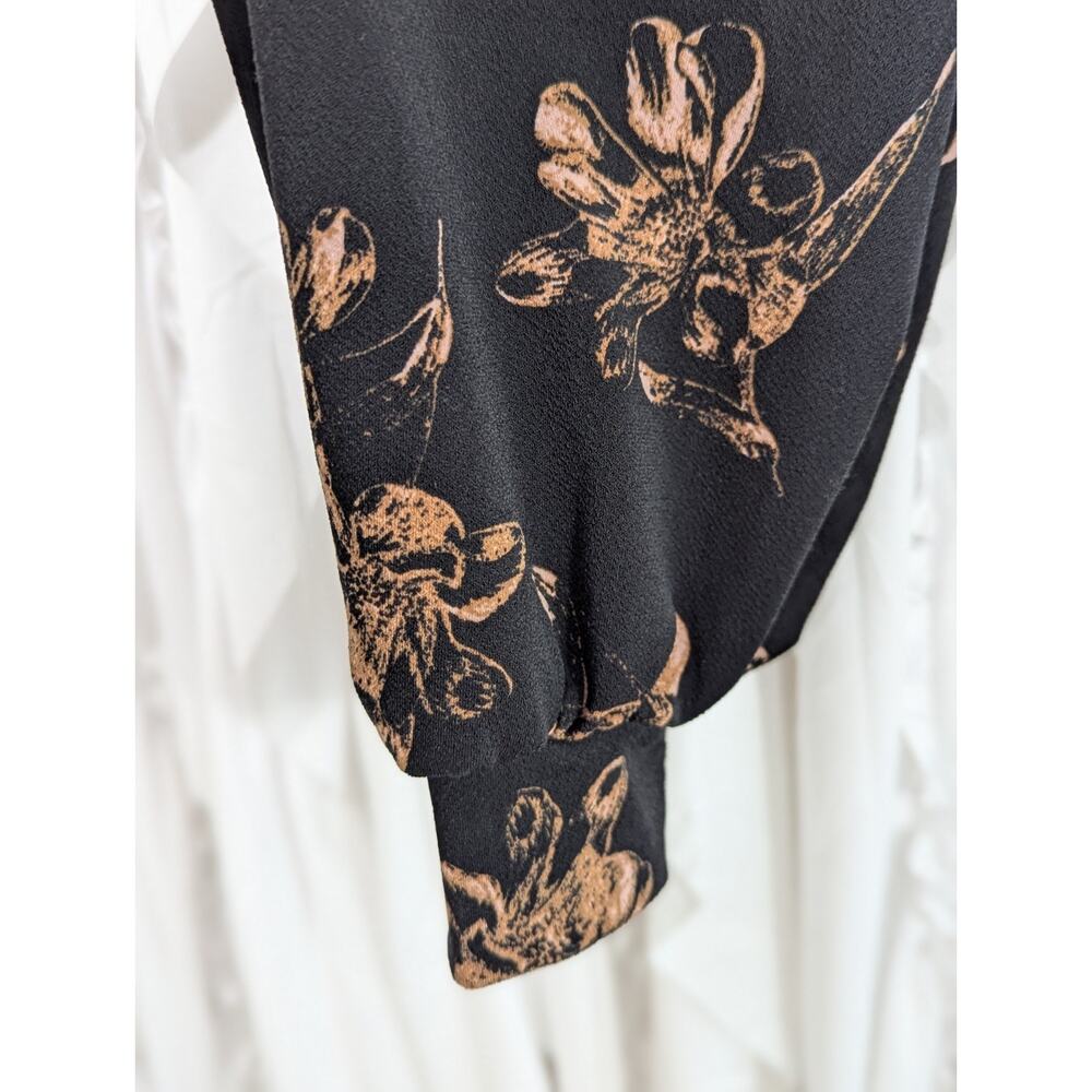 Lush Size M Naomi Squareneck Black w/Tan Floral Long Sleeves Cropped Knit Top - Picture 7 of 10